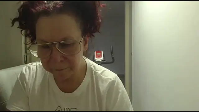Snapshot of milchanel chatting on July 15, 2026, 11:21 pm milchanel online show from July 15, 2026, 11:21 pm