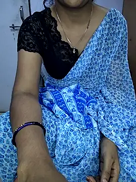 lovelygirl4567 online show from February 11, 2026, 5:51 pm