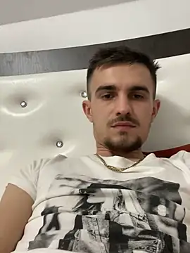 Demonpull69 online show from March 10, 2025, 6:12 pm