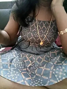 Tamil Vishalini online show from November 26, 2025, 10:05 am