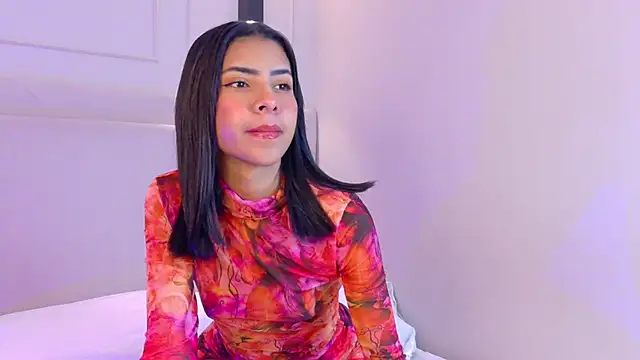 NaomiKlarc online show from January 8, 2026, 11:45 am