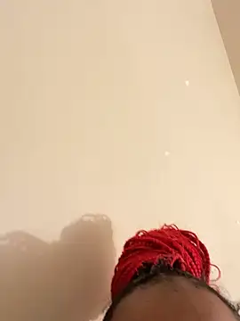 Snapshot of DamnBubbles chatting on February 6, 2025, 4:10 am DamnBubbles online show from February 6, 2025, 4:10 am