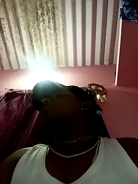 Snapshot of Remo0 chatting on September 10, 2025, 11:32 am Remo0 online show from September 10, 2025, 11:32 am