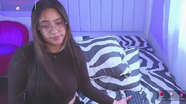 Snapshot of Gretta_Hot chatting on January 13, 2026, 2:44 pm Gretta Hot online show from January 13, 2026, 2:44 pm