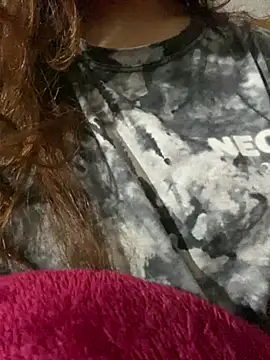 feng-a online show from January 16, 2025, 4:07 pm