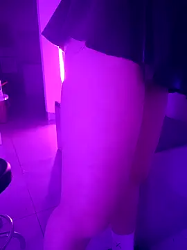 feng-a online show from January 21, 2025, 3:32 pm