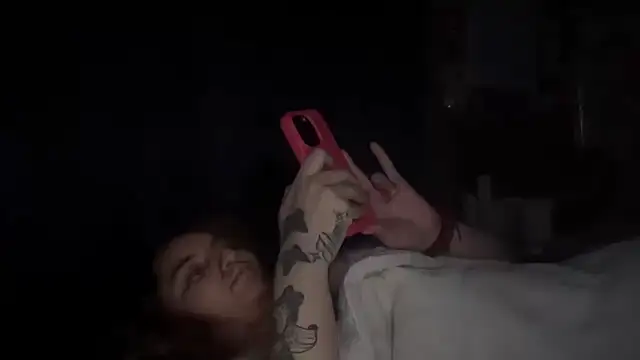 mamifresita online show from November 20, 2025, 11:21 am