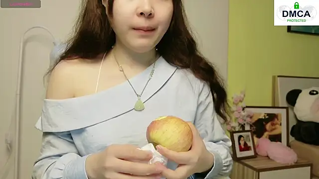 Chenjing0 online show from March 2, 2025, 10:35 am