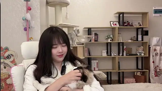 Chenjing0 online show from January 7, 2026, 5:54 am