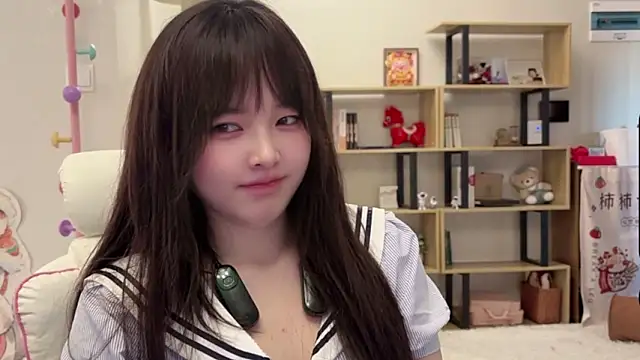 Chenjing0 online show from February 20, 2026, 6:26 am