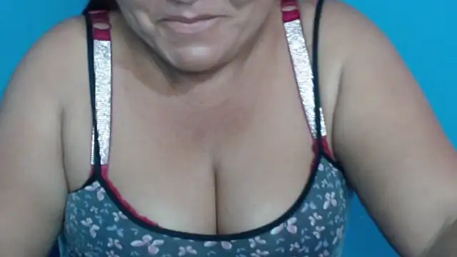 Snapshot of Dirtydiva1 chatting on January 1, 2025, 12:55 pm Dirtydiva1 online show from January 1, 2025, 12:55 pm