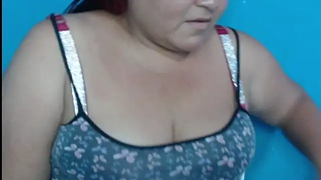 Snapshot of Dirtydiva1 chatting on January 6, 2025, 2:58 pm Dirtydiva1 online show from January 6, 2025, 2:58 pm