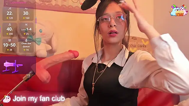 Misha Lover online show from October 27, 2025, 10:03 pm