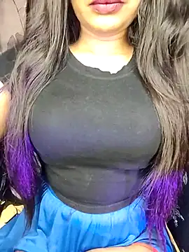 Snapshot of Hot__sallie chatting on April 26, 2026, 8:01 am Hot sallie online show from April 26, 2026, 8:01 am