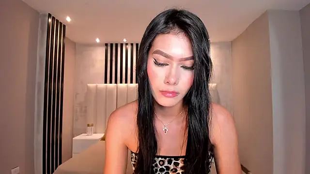 NiaSalvatore online show from March 14, 2025, 10:38 pm