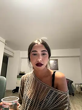 miaceleste online show from September 19, 2025, 10:32 pm