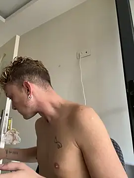 verici34 online show from November 23, 2025, 7:08 am