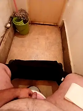 Snapshot of balint35 chatting on September 10, 2025, 5:51 am balint35 online show from September 10, 2025, 5:51 am