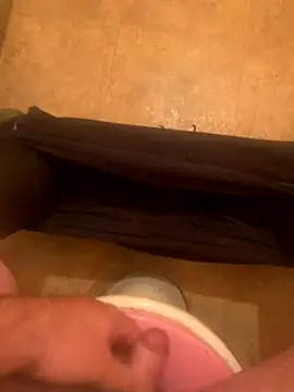 Snapshot of balint35 chatting on October 16, 2025, 6:03 am balint35 online show from October 16, 2025, 6:03 am