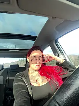 Mia-Fuchs online show from January 9, 2026, 10:18 am