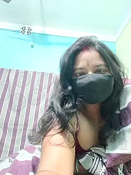 Snapshot of _MilkyBar chatting on February 8, 2025, 6:01 pm MilkyBar online show from February 8, 2025, 6:01 pm