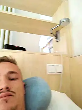 frankthefuck69 online show from October 21, 2025, 10:49 am