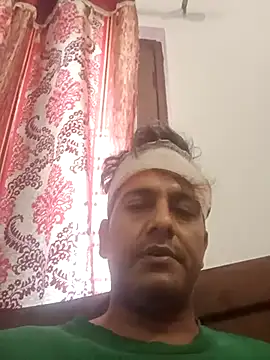 Snapshot of MAGNETICDADDY8 chatting on March 16, 2025, 5:47 am MAGNETICDADDY8 online show from March 16, 2025, 5:47 am