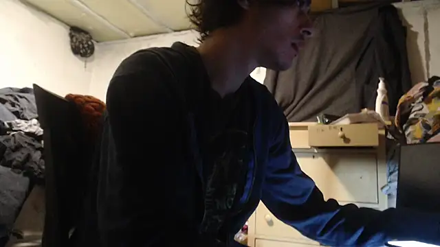 Snapshot of SadCatDaddy chatting on January 23, 2025, 8:35 pm SadCatDaddy online show from January 23, 2025, 8:35 pm