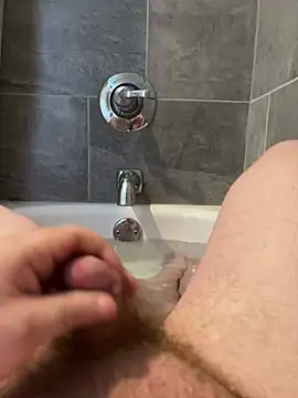 Snapshot of Ucsamiam chatting on March 20, 2025, 8:31 am Ucsamiam online show from March 20, 2025, 8:31 am