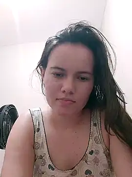 camillebr online show from February 7, 2025, 8:31 pm