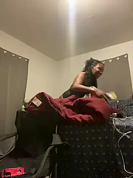 Yoshibaby2670 online show from January 29, 2025, 12:22 am