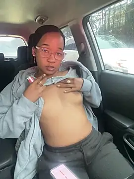 lunalustycumslut online show from February 12, 2025, 10:15 pm