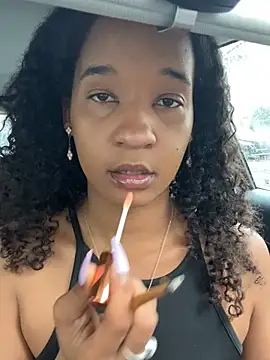 lunalustycumslut online show from March 9, 2025, 4:33 pm