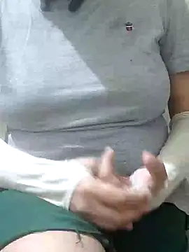 mallupriyapriya online show from February 10, 2025, 4:58 pm