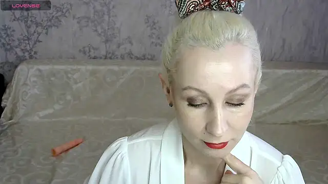 Snapshot of Mariana_har777 chatting on February 5, 2026, 11:48 am Mariana har777 online show from February 5, 2026, 11:48 am