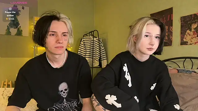 VeryRare TwinS online show from October 10, 2025, 9:47 pm