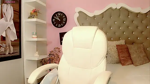 Snapshot of Diva_Smith02 chatting on January 23, 2025, 11:26 am Diva Smith02 online show from January 23, 2025, 11:26 am