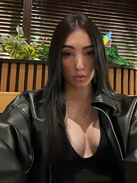 Maddy Jones online show from February 10, 2026, 2:26 am