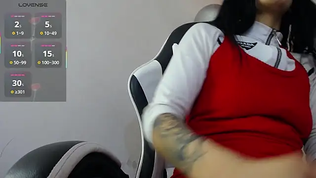 Anniee x online show from November 22, 2025, 12:59 pm