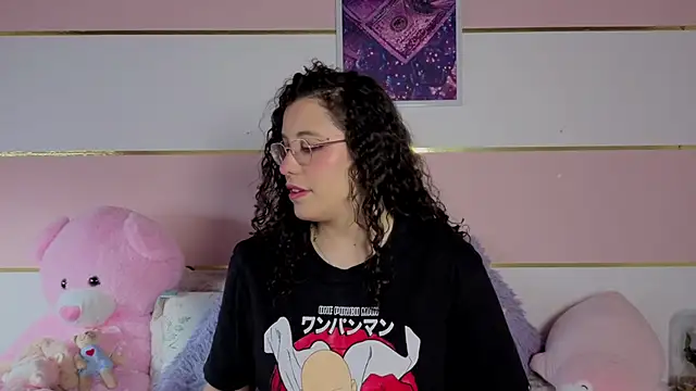 Charlotte  Miller online show from December 3, 2025, 11:52 am