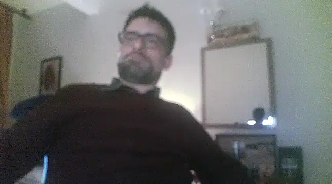 Snapshot of Patrickhound chatting on March 3, 2025, 1:31 am Patrickhound online show from March 3, 2025, 1:31 am