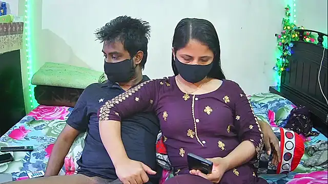 Hot Nila online show from February 17, 2026, 3:47 am