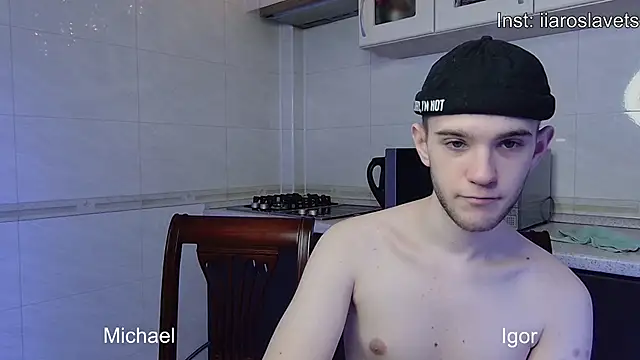 Snapshot of michael_sexdevil chatting on January 17, 2025, 4:04 pm michael sexdevil online show from January 17, 2025, 4:04 pm