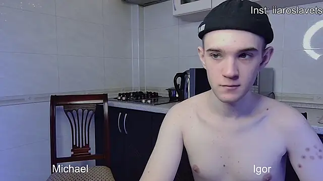 Snapshot of michael_sexdevil chatting on January 18, 2025, 12:47 pm michael sexdevil online show from January 18, 2025, 12:47 pm