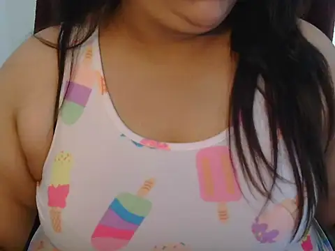 Snapshot of Jenny_lovee chatting on April 21, 2026, 11:05 am Jenny lovee online show from April 21, 2026, 11:05 am