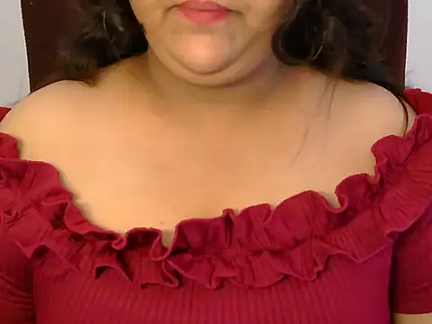 Snapshot of Jenny_lovee chatting on May 2, 2026, 12:32 pm Jenny lovee online show from May 2, 2026, 12:32 pm