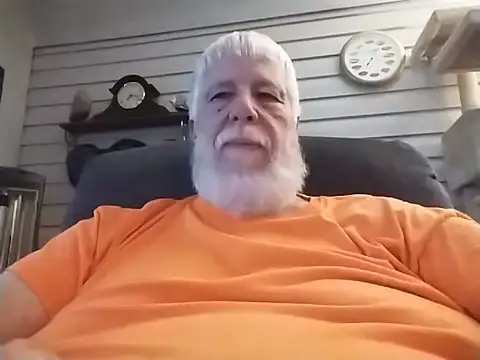 Snapshot of Futura_intx chatting on June 6, 2026, 12:16 am Futura intx online show from June 6, 2026, 12:16 am