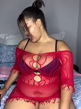 sexytinashe21 online show from March 5, 2026, 7:43 pm