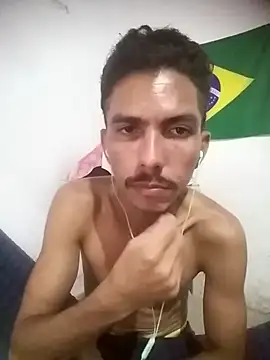 MagrinhoSaradoo online show from February 26, 2025, 9:32 am