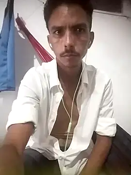 MagrinhoSaradoo online show from March 11, 2025, 9:13 am